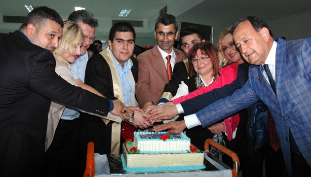 Eresin Liseleri bu sene de onlarca öğrenciyi üniversiteye uğurladı