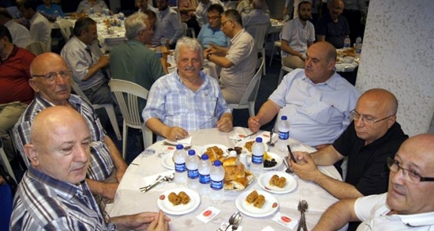 Bahçelievlerli Trabzonlular iftar da buluştu