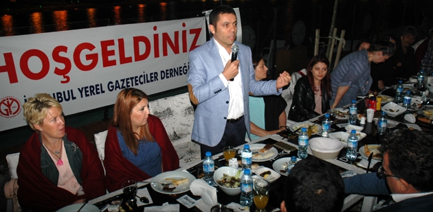 İYGAD’dan göl kenarında muhteşem iftar organizasyonu…