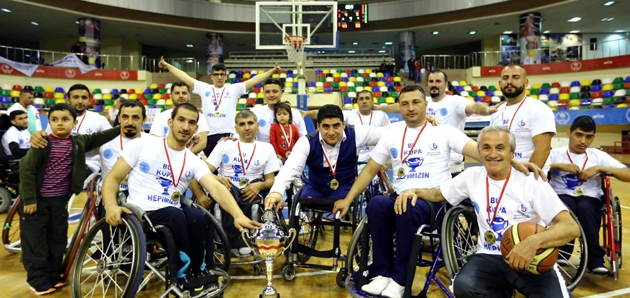 Bağcılarlı engelli basketbolcular Süper Lig’de 