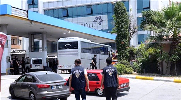 Bağcılar'da polisi alarma geçiren otobüs