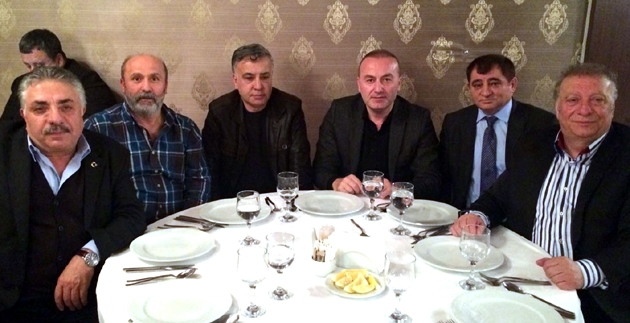 Eski siyasetçiler yıllar sonra Bakırköy’de neden bir araya geldi?