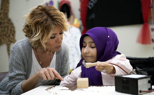 Gülben Ergen, Bağcılar Engelliler Sarayı'nı yazdı