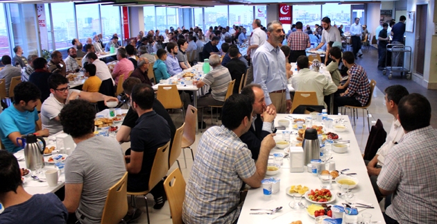 Saadet Parti Bahçelievler teşkilatı iftarda buluştu