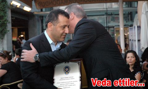 Emniyet müdürüne veda yemeği…