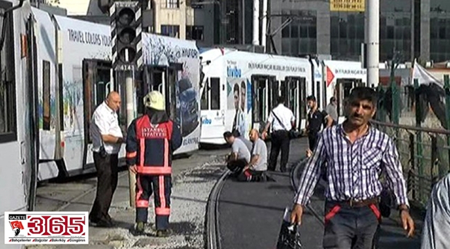 Merter'de tramvay raydan çıktı: 3 yaralı