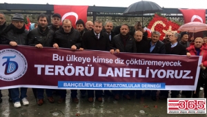 Bahçelievler Trabzonlular Derneği Şehitler Tepesi’nde dualar okudu