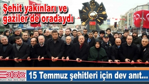 Bağcılar’da yapılan 15 Temmuz Şehitler Anıtı törenle açıldı