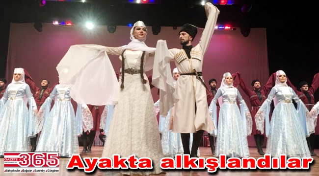Bakırköy'de Kafkas halk danslarına yoğun ilgi…