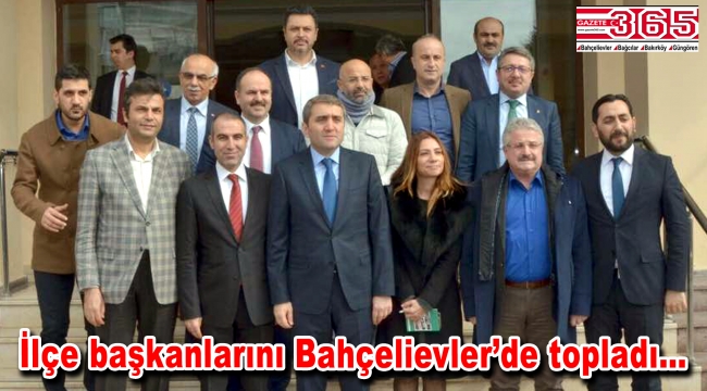 AK Parti İl Başkanı Selim Temurci, ilçe başkanlarıyla görüştü