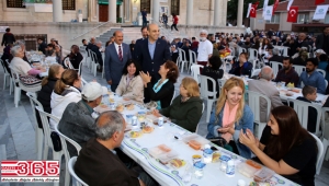 Bakırköylüler mahalle iftarlarında buluşuyor