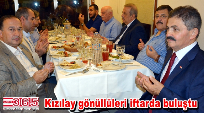 Kızılay Bahçelievler Şubesi destekçilerini iftarda ağırladı