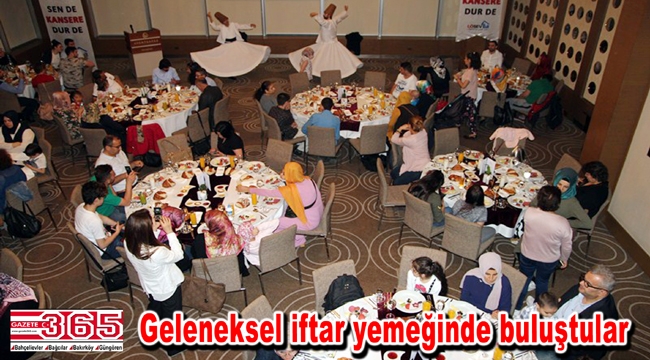 LÖSEV İstanbul Avrupa yakası ailelerini iftar sofrasında bir araya getirdi