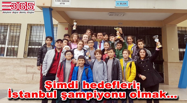 Kuleli Ortaokulu öğrencileri Bahçelievler şampiyonu oldu