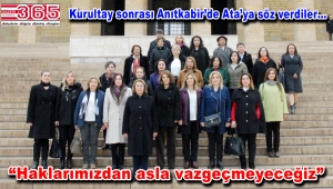 CHP'li kadınlar Anıtkabir'de Ata'nın huzuruna çıktı