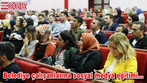 Bağcılar'da belediye çalışanlarına sosyal medya farkındalık eğitimi verildi