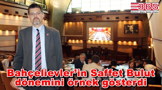 Berke Merter'den İBB Meclisi'nde 'Demokrasi' çıkışı…