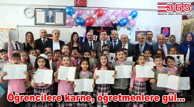 Bağcılar'da karne heyecanı: Karnelerini Başkan Çağırıcı'nın elinden aldılar