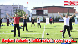 Bahçelievler’de sosyal mesafeli sabah sporu devam ediyor