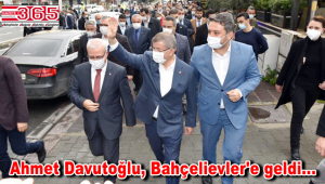 Gelecek Partisi Genel Başkanı Davutoğlu, Bahçelievler’de esnaf ve halkla buluştu