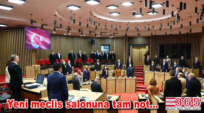 Bağcılar Belediyesi'nin yeni meclis salonu siyasilerden tam not aldı