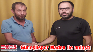 Bağcılar Güneşli Spor Kulübü Teknik Direktör Özcan Maden ile el sıkıştı 