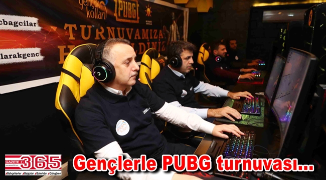 Lokman Çağırıcı, gençlerle PUBG oynadı