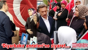 Bahçelievler Belediye Başkanı Hakan Bahadır evlat nöbetindeki aileleri ziyaret etti