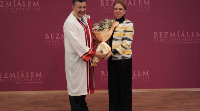 Bezmiâlem Vakıf Üniversitesi’nde Rektör değişti
