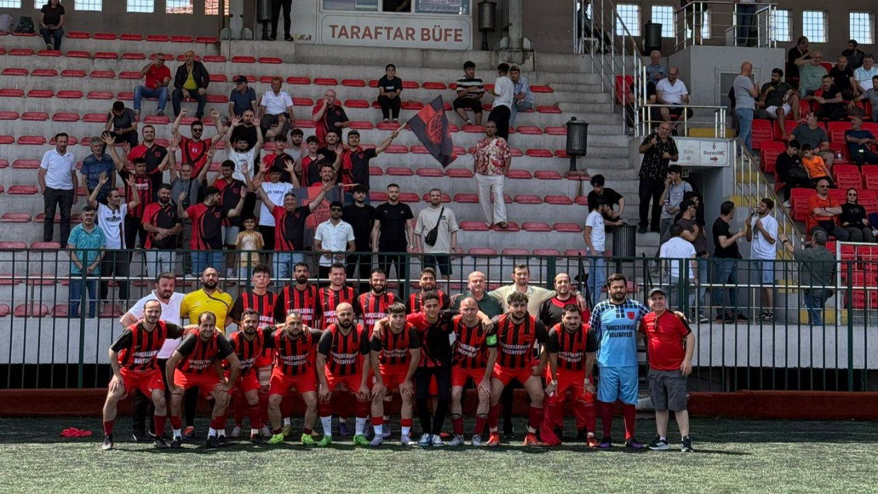 İstanbul Kocasinan İşitme Engelliler Spor Kulübü şampiyon oldu