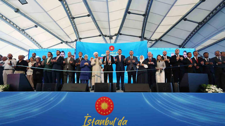 Cumhurbaşkanı Erdoğan, Güngören’de temel atma törenine katıldı