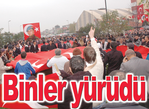 Sloganlarla Ataköy'e kadar yürüdüler