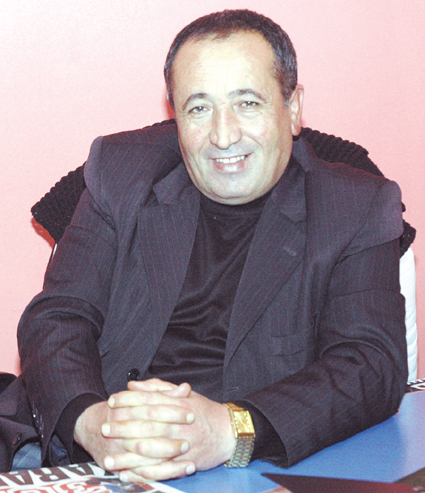 Tek alternatif Demokrat Parti