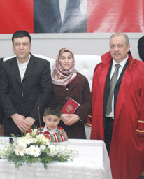 51 nikahsız çift 14 Şubat Sevgililer Günü'nde evlendi