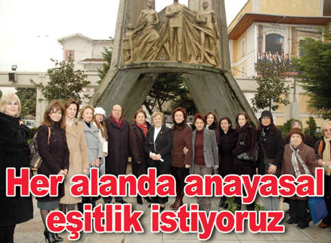 Bakırköy Belediye Meclisi Kadın Üyelerinden basın açıklaması