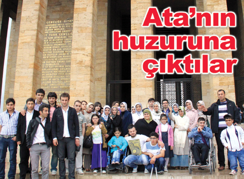 Bağcılar'daki engelliler Çankaya Atatürk Müze Köşkü'nü gezdi