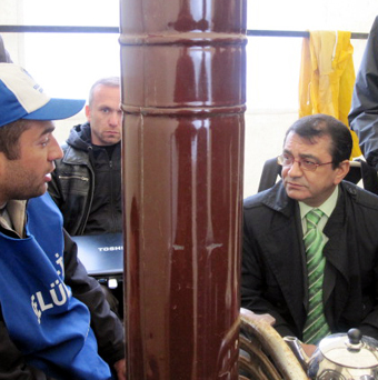 Hüseyin Özkahram'dan, Ontex işçilerine destek&#8230;