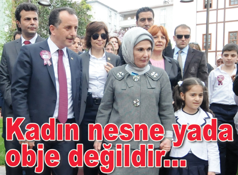 Emine Erdoğan, Bağcılar'da Kadın ve Aile Kültür Sanat Merkezi'ni açtı