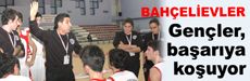Bahçelievler’in gururu gençler, başarıya koşuyor