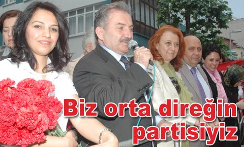 Namık Kemal Zeybek Güngören ve Bahçelievler’de konuştu