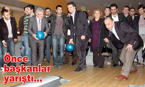Güngören’de gençlerin bowling heyecanı…