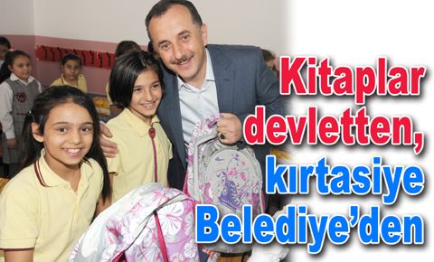 Kitaplar devletten, kırtasiye Belediye’den…