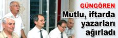 Başkan Mutlu, iftarda yazarları ağırladı…