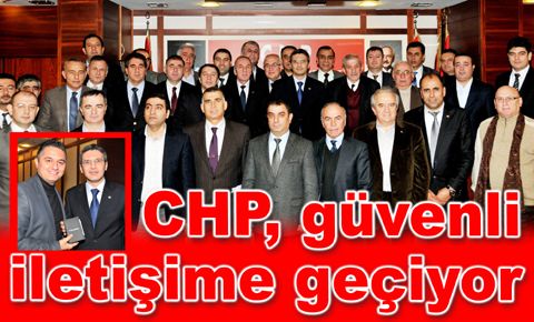 CHP İstanbuil İl Başkanı, İlçe başkanlarına telefon dağıttı