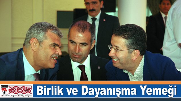 AK Parti Bahçelievler ‘Birlik ve Dayanışma Yemeği’nde buluştu