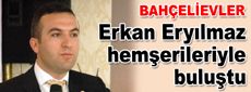 Erkan Eryılmaz hemşerileriyle kucaklaştı