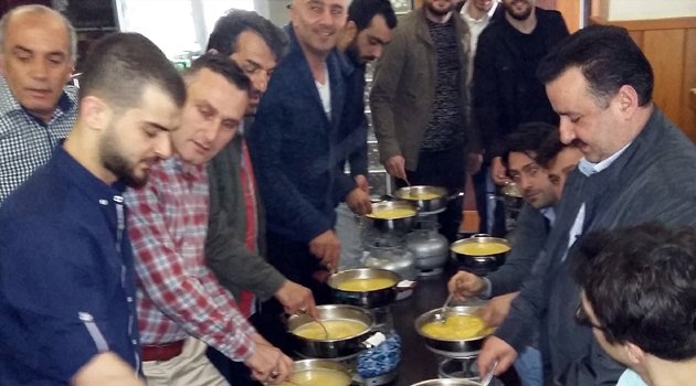 Trabzonluların ‘Kuymak Yarışması’ festivale dönüştü