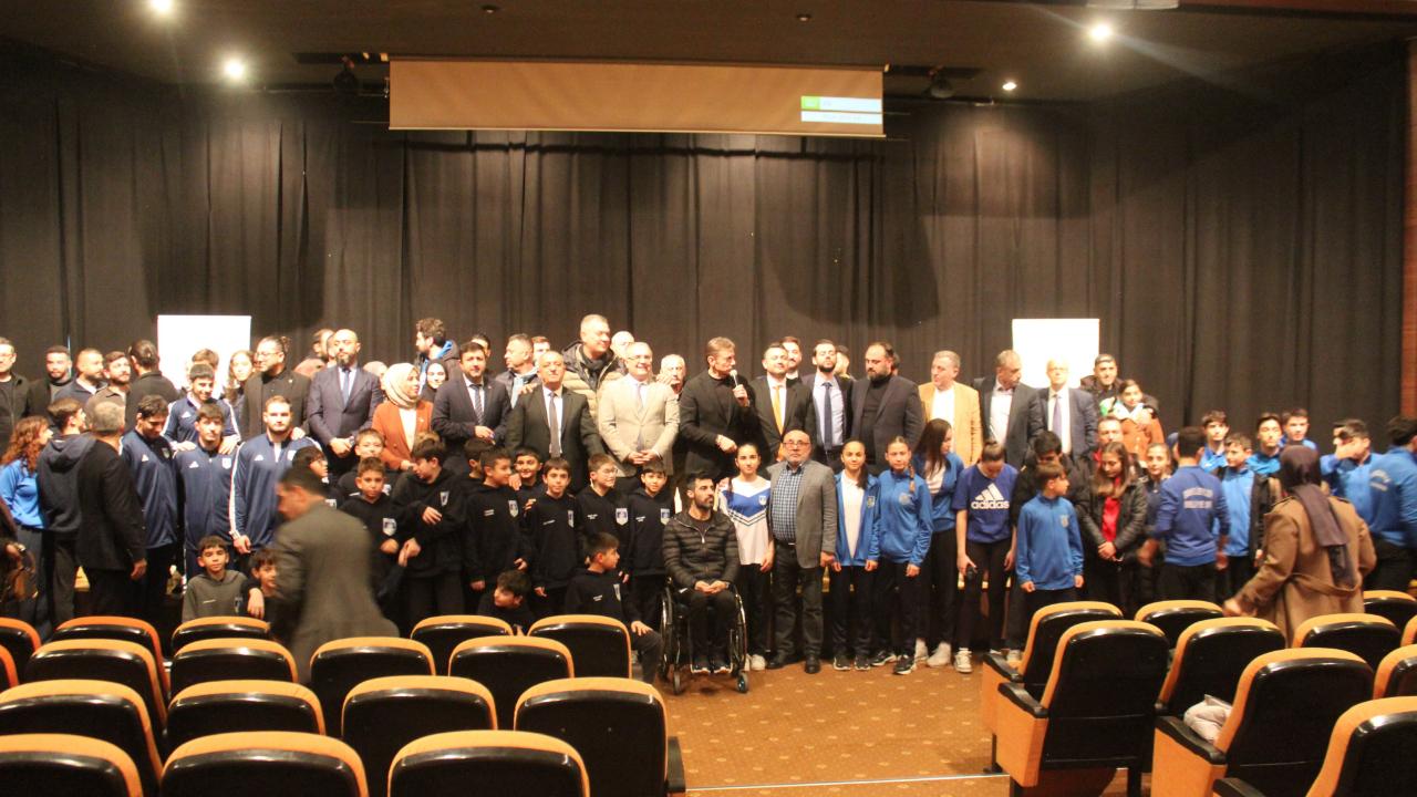 Bahçelievler Belediye Spor Kulübü’nde Selahattin Harputlu güven tazeledi