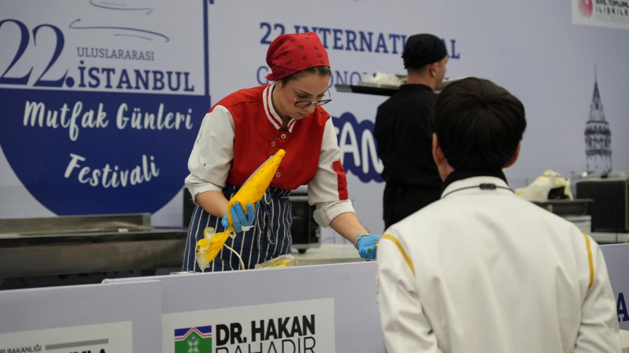 Bahçelievler Belediyesi şeflerine Uluslararası Gastronomi Festivali'nden 3 altın madalya