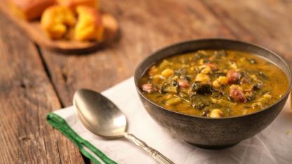 Karalahana çorbası uzun yaşam sahnesinde